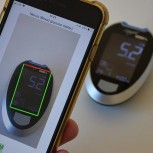 Reading diabetes monitor