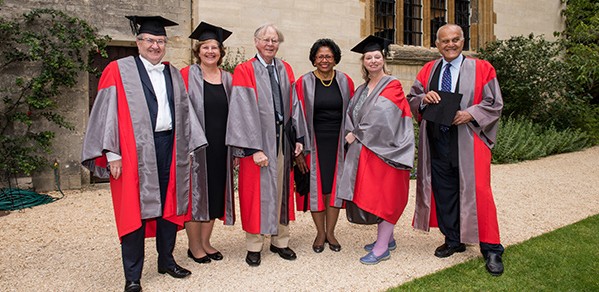 The honorands at Encaenia, 2015 From left: Professor Sir Richard Evans, Professor Dame Ann Dowling, Professor Wallace Broecker, Professor Ruth Simmons, Dame Hilary Mantel & Professor Sir Magdi Yacoub