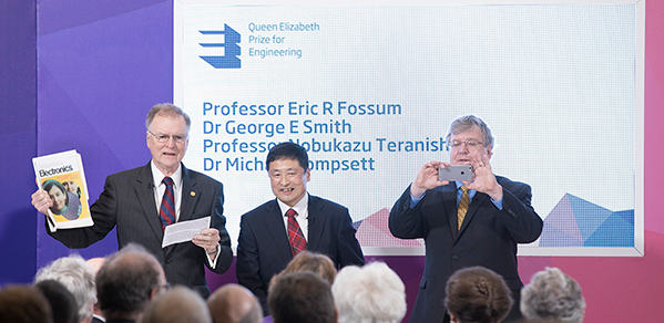 Michael Tompsett, left, with Nobukazu Teranishi and Eric Fossum