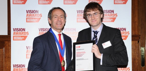 Ross Henrywood (right) receiving his award from IMechE President Patrick Kniveton.