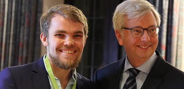 PhD student Verner Viisainen with the Vice-Chancellor Professor Stephen Toope.