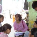 Priti Parikh collecting data in the slum settlement of Sanjaynagar, Ahmedabad city, India