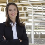 Dr Alexandra Clarà Saracho