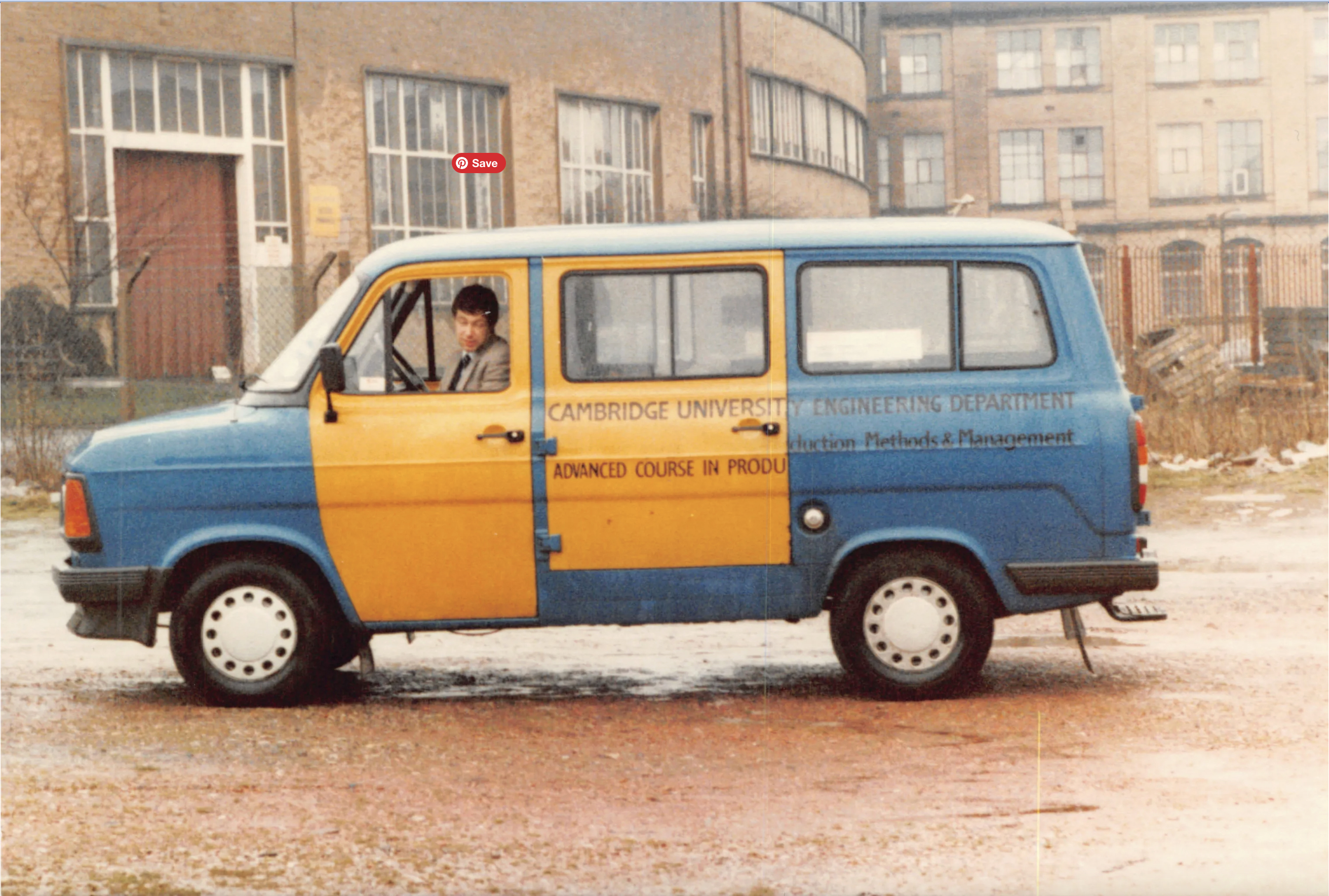 ACPMM minibus with miss-matched doors.